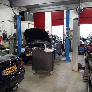 Autobedrijf Alex Soetekouw image 2