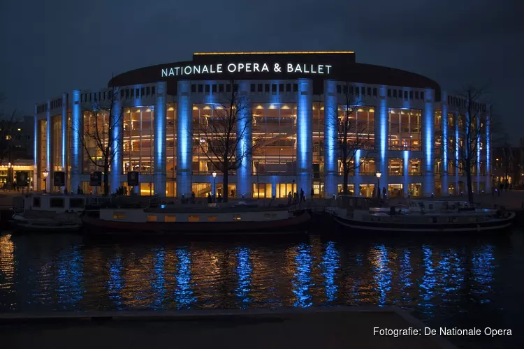 Kostuumverkoop bij De Nationale Opera