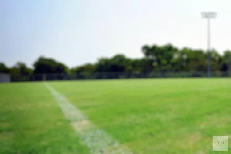 Jeugdspeler moet zeker drie maanden herstellen na reanimatie op voetbalveld