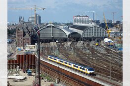 Amsterdam Centraal terug naar negen sporen'