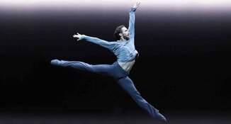 James Stout bevorderd tot eerste solist bij het Nationale Ballet