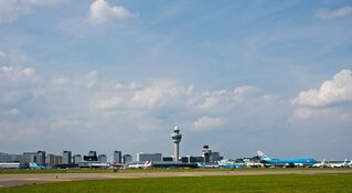 'Schiphol eerste Europese luchthaven met 'bitcoin-automaat''