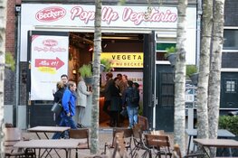 #NationaleKrokettendag: Beckers trakteert Veggie kroketten