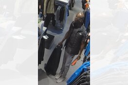 Amsterdam - Gezocht - Winkeldiefstal Gelderlandplein