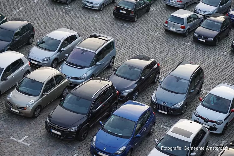 Gemeente verhoogt parkeertarieven om leefbaarheid te verbeteren