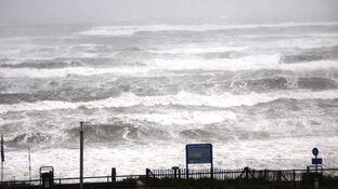 Windstoten en zware regen op komst; drukke spits verwacht