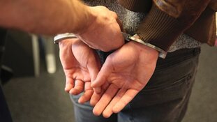 Man (20) aangehouden voor mislukte liquidatie Spy City in Amsterdam