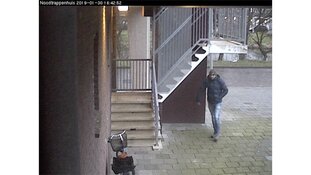 Vrouw ernstig gewond na woningoverval