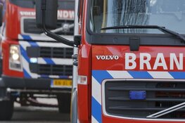 Hoekhuis in Amsterdamse wijk Geuzenveld uitgebrand