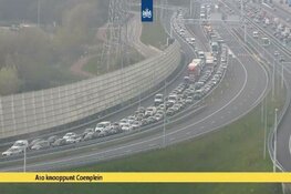 Fietser tijdens de avondspits uit de Coentunnel gehaald