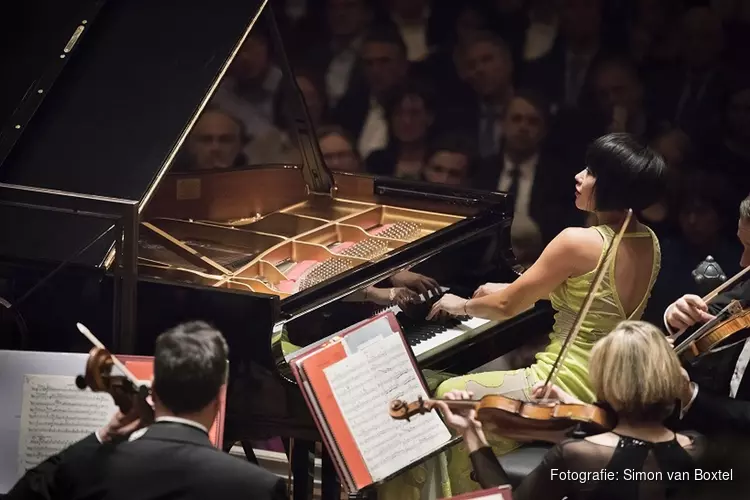 Vrouwelijke topmusici spelen de sterren van de hemel in Het Concertgebouw