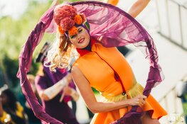 FOUX Festival, 8 juni, VLLA