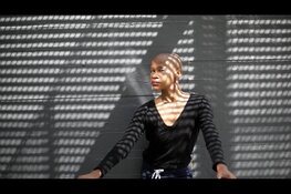 Danser en choreograaf Dada Masilo opent tentoonstelling William Kentridge in Eye (zondag 2 juni)