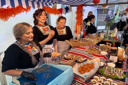 Viswinkel Peter Tol scoort met haringsushi