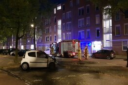 Verdachten vluchten bij autobrand in Amsterdam-Zuidoost