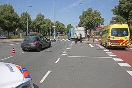 Blikschade en verkeershinder door ongeval op Johan Huizingalaan in Amsterdam