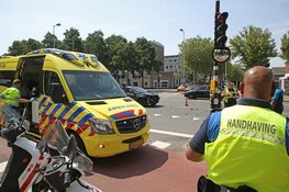 Blikschade en verkeershinder door ongeval op Johan Huizingalaan in Amsterdam