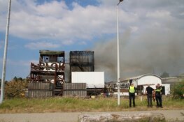 Brand bij kunstgalerie in Amsterdam-Noord