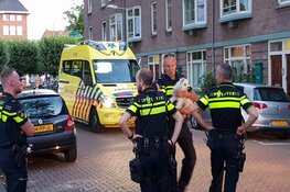 Amsterdamse brandweer haalt vrouw en zeven huisdieren uit woning vol rook