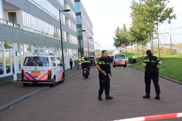 Twee gewonden na melding schietpartij Amsterdam, politie massaal aanwezig