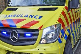 Scooterrijder gewond bij botsing in Amsterdam-Noord