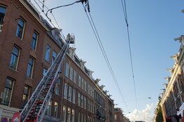 Brand op dak in Amsterdam Oud-Zuid