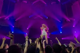 Pop zangeres Kim Petras in Paradiso