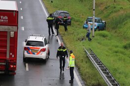 Auto zwaar beschadigd bij ongeluk op N201