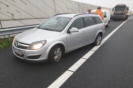 Rommelige ochtend op A9: 20 auto&#39;s kapot door oprijplaat op snelweg