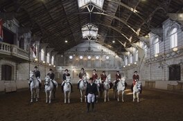 Hollandsche Manege Amsterdam goede doel voor 6e editie Amsterdam City Walk