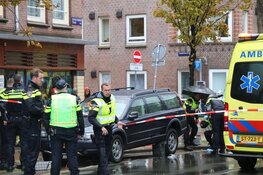 Bestuurder rijdt door na ernstig ongeval in Transvaalbuurt, voetganger zwaargewond