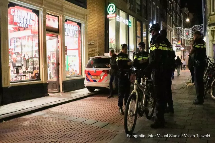 Souvenirwinkel Warmoesstraat overvallen