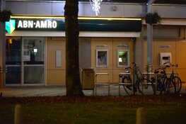 Plofkrakers proberen geldautomaat in Amsterdam-Noord op te blazen