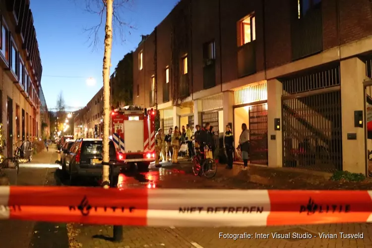 Gewonde bij brand in woning Amsterdam