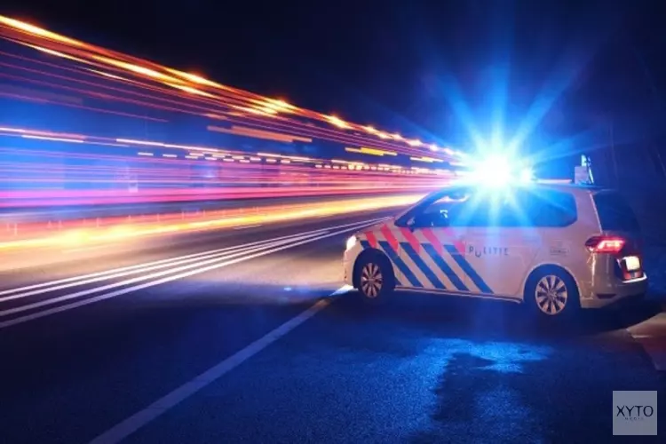 Snelheidsmaniak onder invloed racet met 220 km/u richting Amsterdam