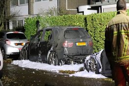 Auto&#39;s in brand in Amstelveen door vuurwerk