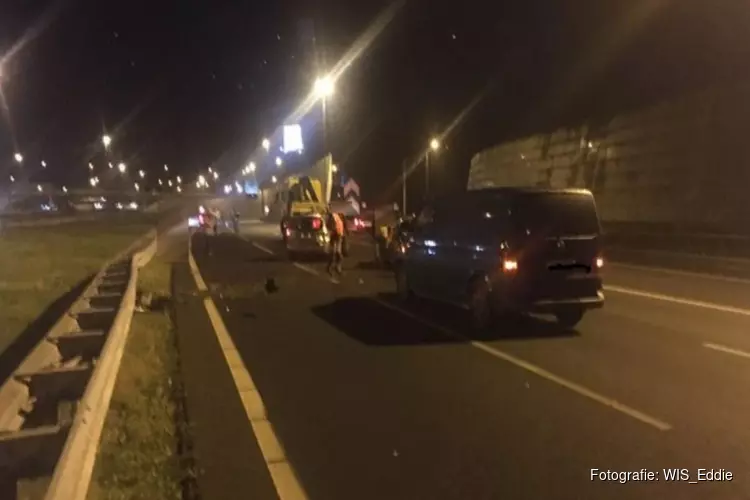 Botsing op Coenplein zorgt voor file richting Zaandam