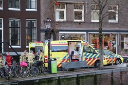Drenkeling uit water Korte Prinsengracht gehaald