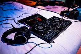 Pioneer DJ en The Student Hotel lanceren nieuwe 'DJ Room Service' in Amsterdam