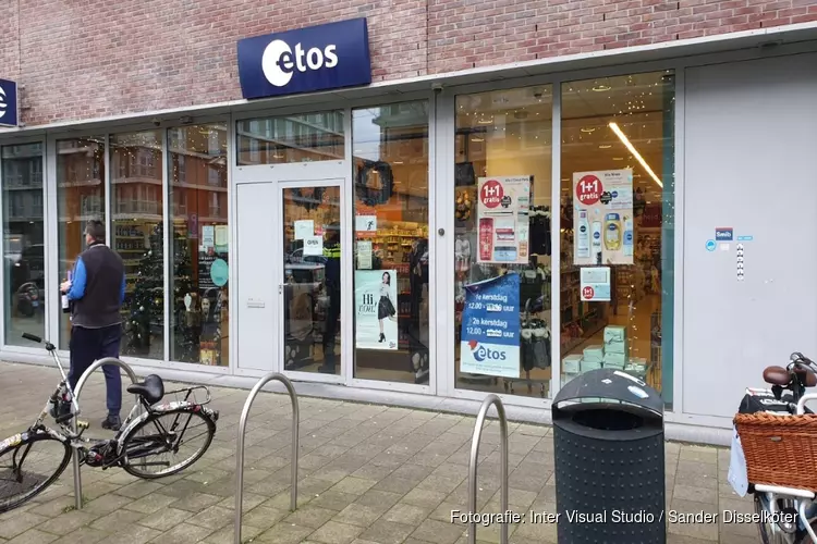 Drogisterij in Amsterdam alwéér overvallen: daders nog voortvluchtig