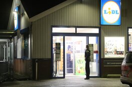 Personeel Lidl Amsterdam-Noord gewapend overvallen en gewond: daders voortvluchtig