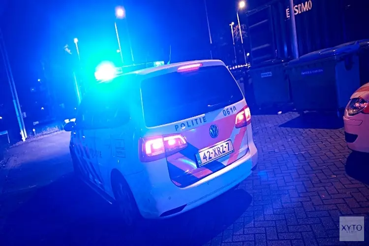 Gewapende man gezocht na overval op bedrijf in Amsterdam