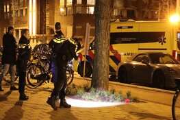 Dader vlucht per motor na straatroof in Amsterdam-Zuid