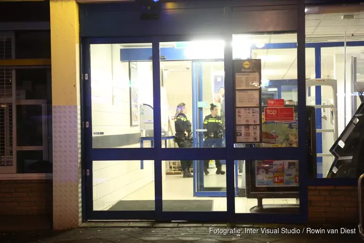 Gewapende overval op supermarkt in Amsterdam-Osdorp