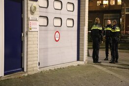 Pand gemeentelijke handhaving Amsterdam beschoten