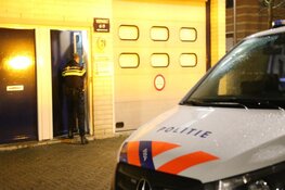 Pand gemeentelijke handhaving Amsterdam beschoten