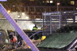 In beslag genomen auto&#39;s in lichterlaaie op politieterrein Amsterdam Slotervaart