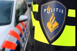 Politie zoekt doorrijder verkeersongeval