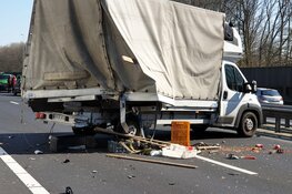 A8 afgesloten vanwege ravage na ongeval