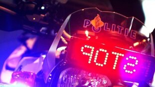 Negeerder stopteken beledigt agenten